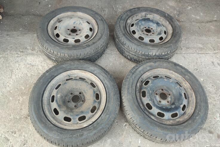 VW, terasest stantsitud