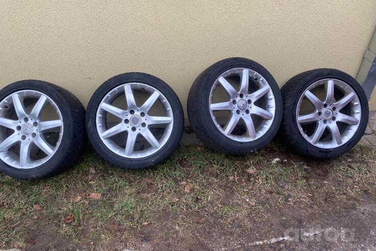 Mercedes, valuveljed