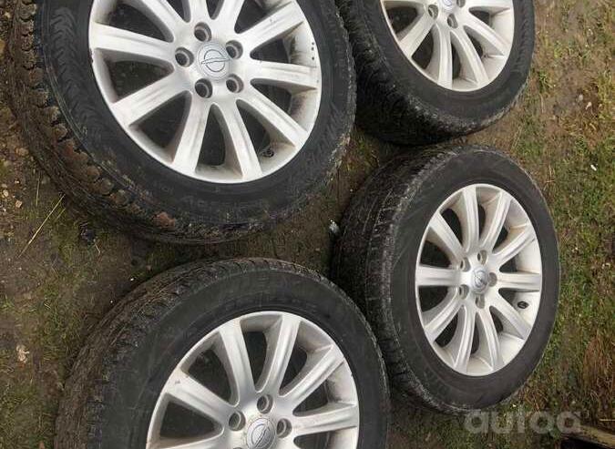 Chrysler, valuveljed