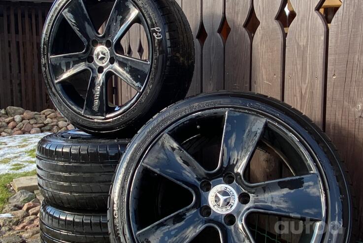 Mercedes Benz, valuveljed