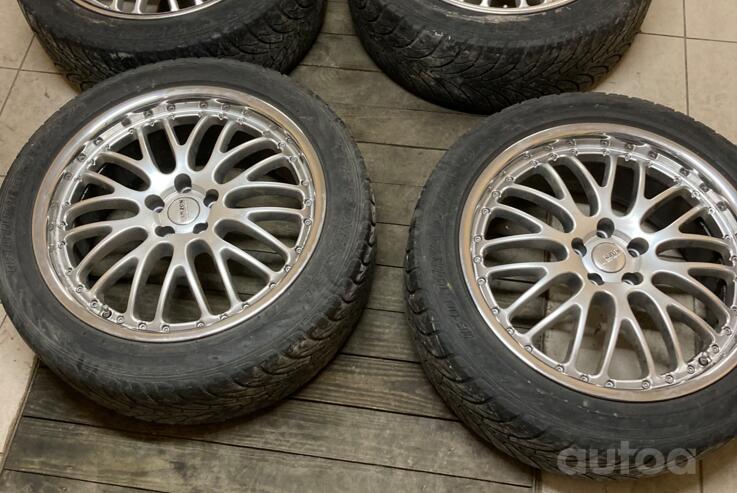 Larzon Panamera, valuveljed