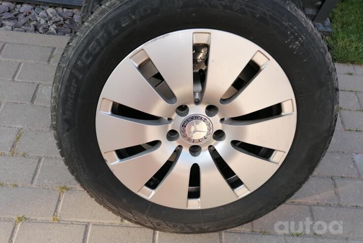 Mercedes benz W205, valuveljed