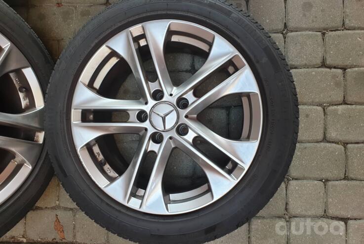 Mercedes, valuveljed