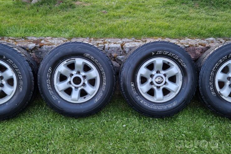 Nissan Patrol, valuveljed