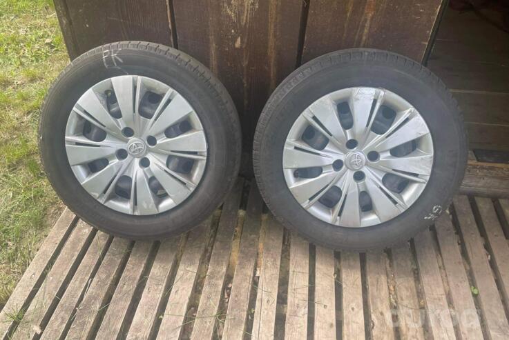 Toyota, terasest stantsitud