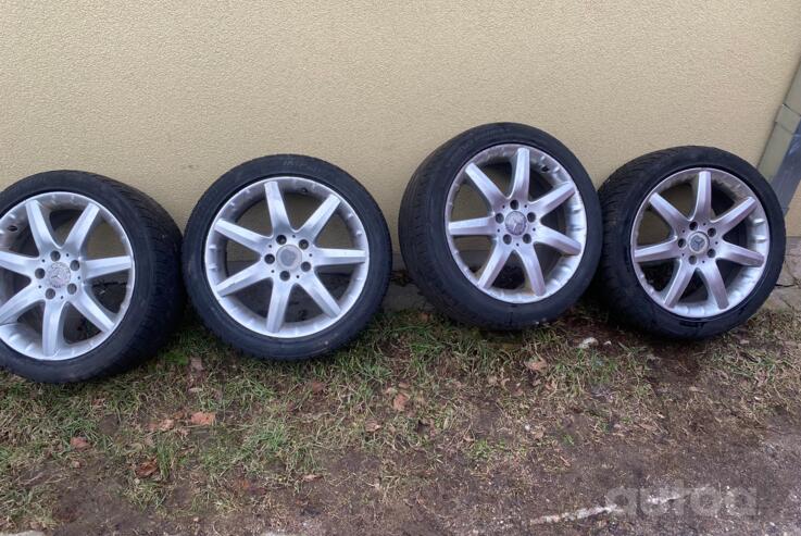 Mercedes, valuveljed