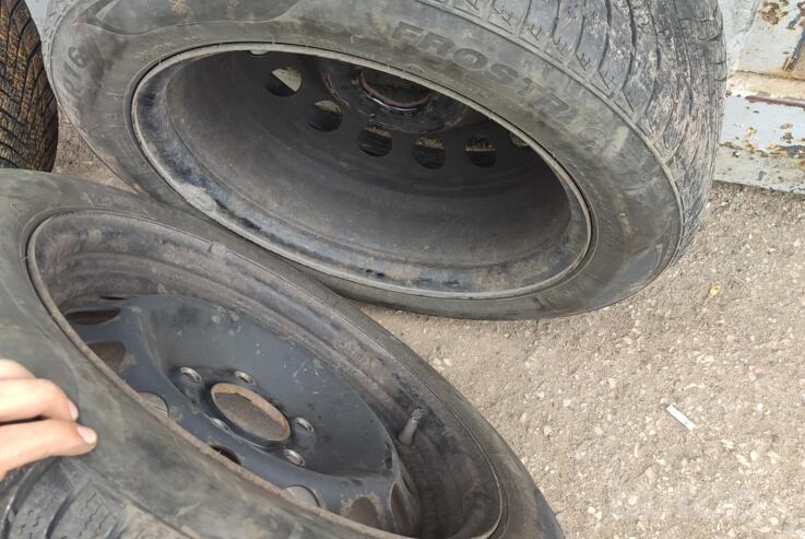 Muu, terasest stantsitud