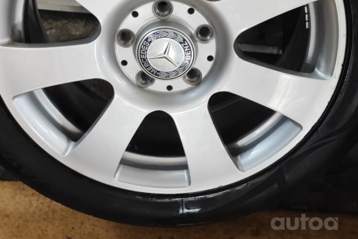 Mersedes, valuveljed