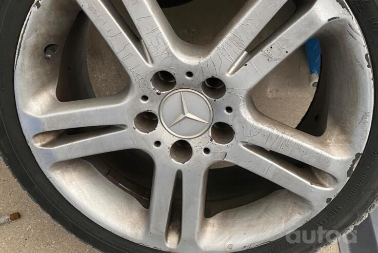 Mercedes, valuveljed