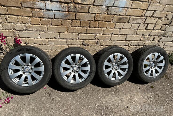 Mercedes-Benz, valuveljed