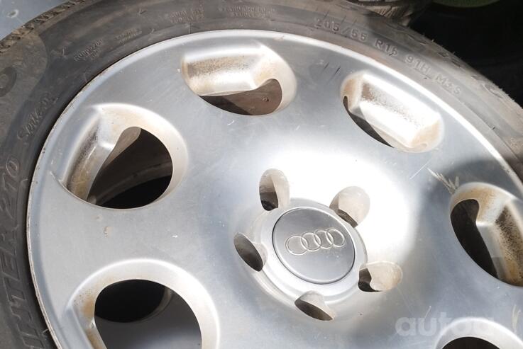 Audi, valuveljed