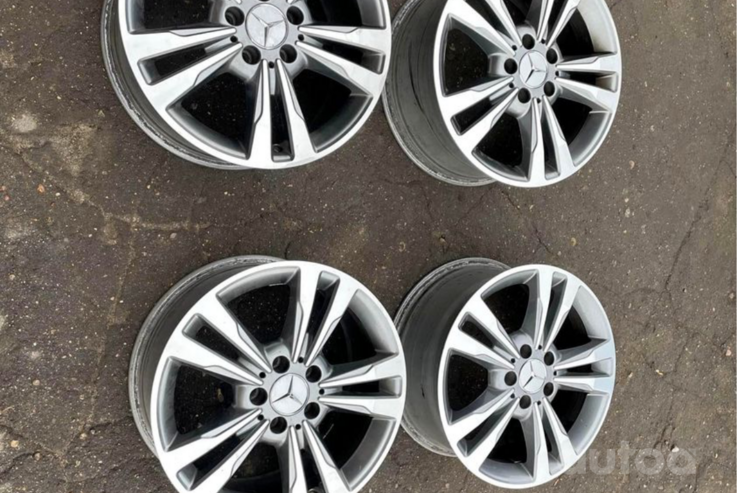 Mercedes, valuveljed