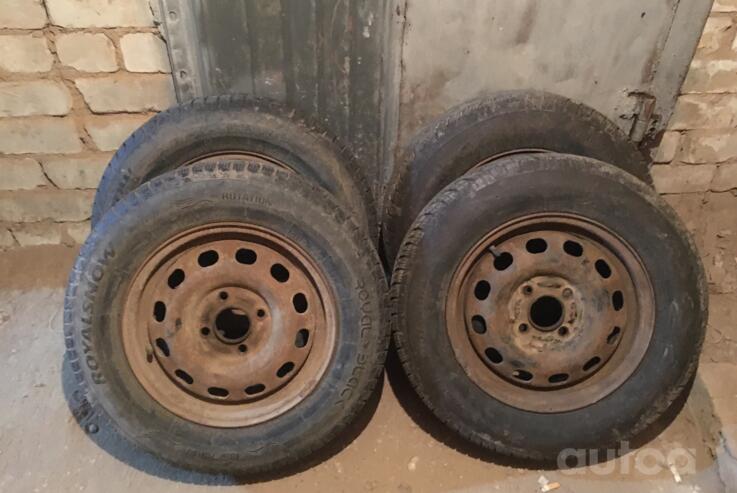 Ford, terasest stantsitud