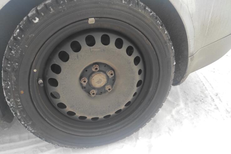 Muu, terasest stantsitud