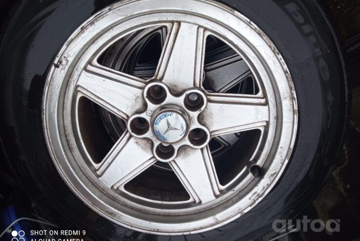 Mercedes, valuveljed